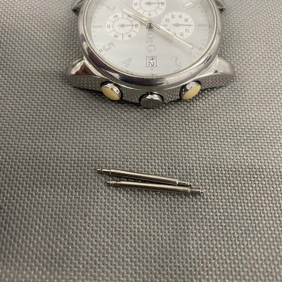 Dolce Gabbana Time Watch Stainless Steel Grey White Face - Picture 4 of 5